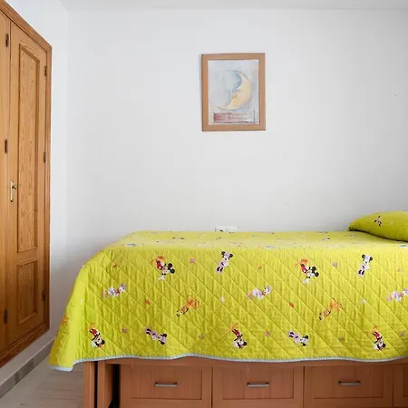 Residencial Camino Del Tejar Сasa de vacaciones