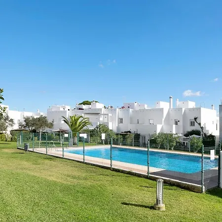 Residencial Camino Del Tejar *
