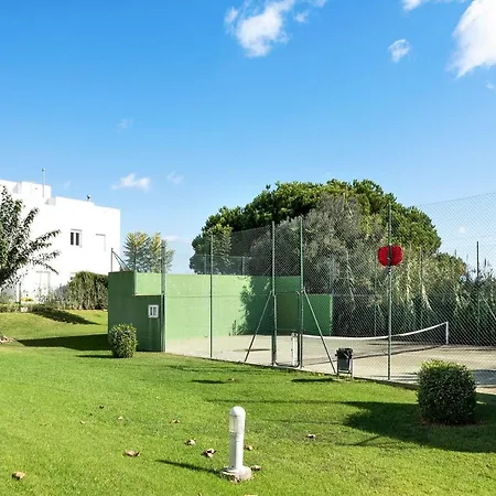 Residencial Camino Del Tejar * Conil De La Frontera